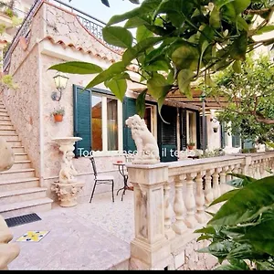  Apartment Donna Rosa - Your In Italy